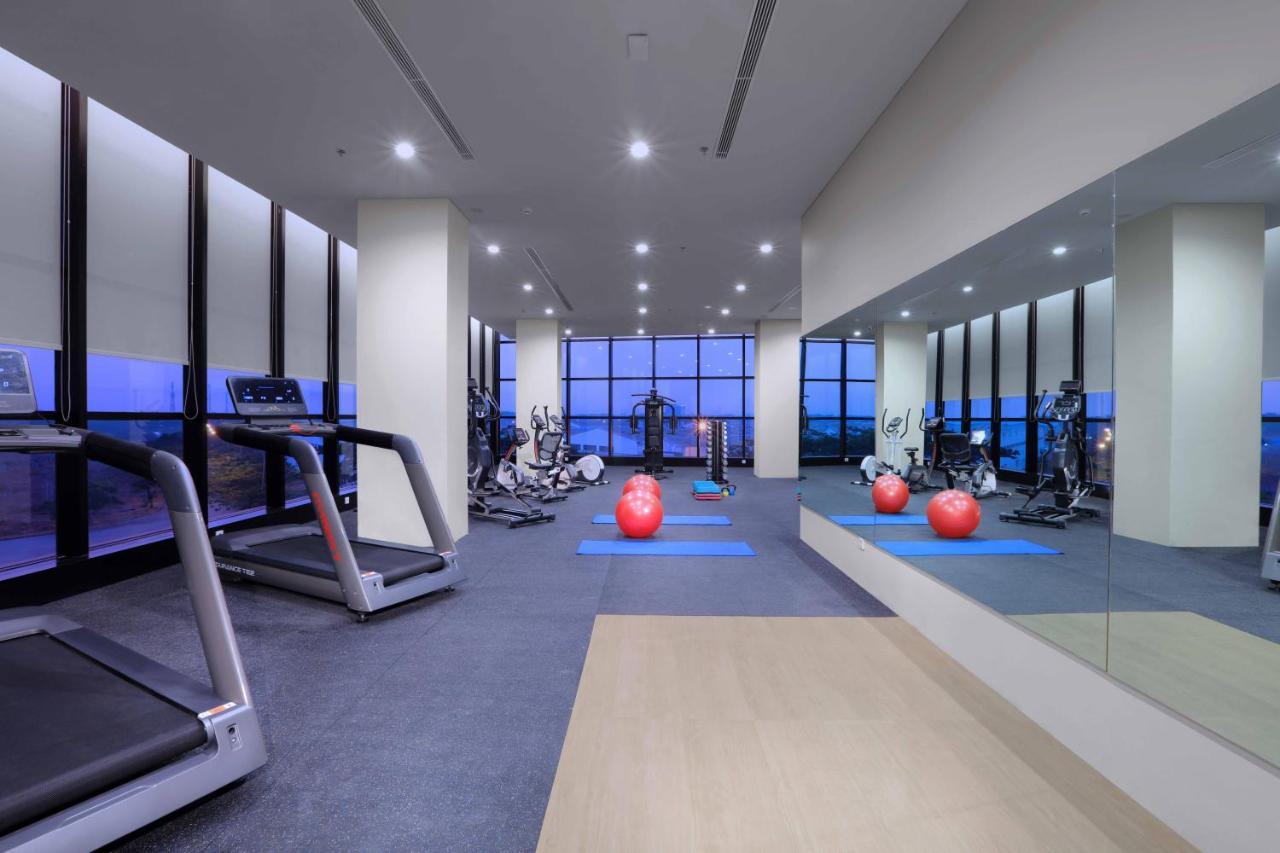 Quest Prime Cikarang By Aston Hotel Bekasi Exterior photo